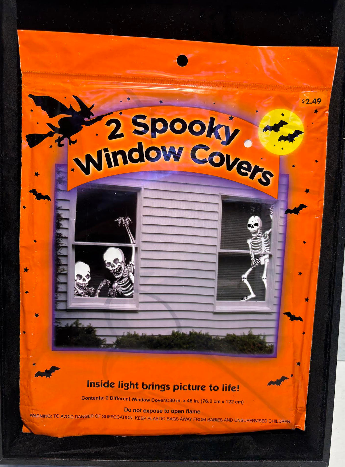 ( shf 2 ) Spooky Skeleton Window Covering