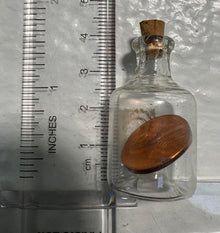( shf 32 ) glass bottle miniature
