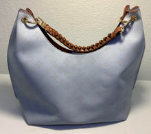 ( shf 19 ) Women's LV handbag
