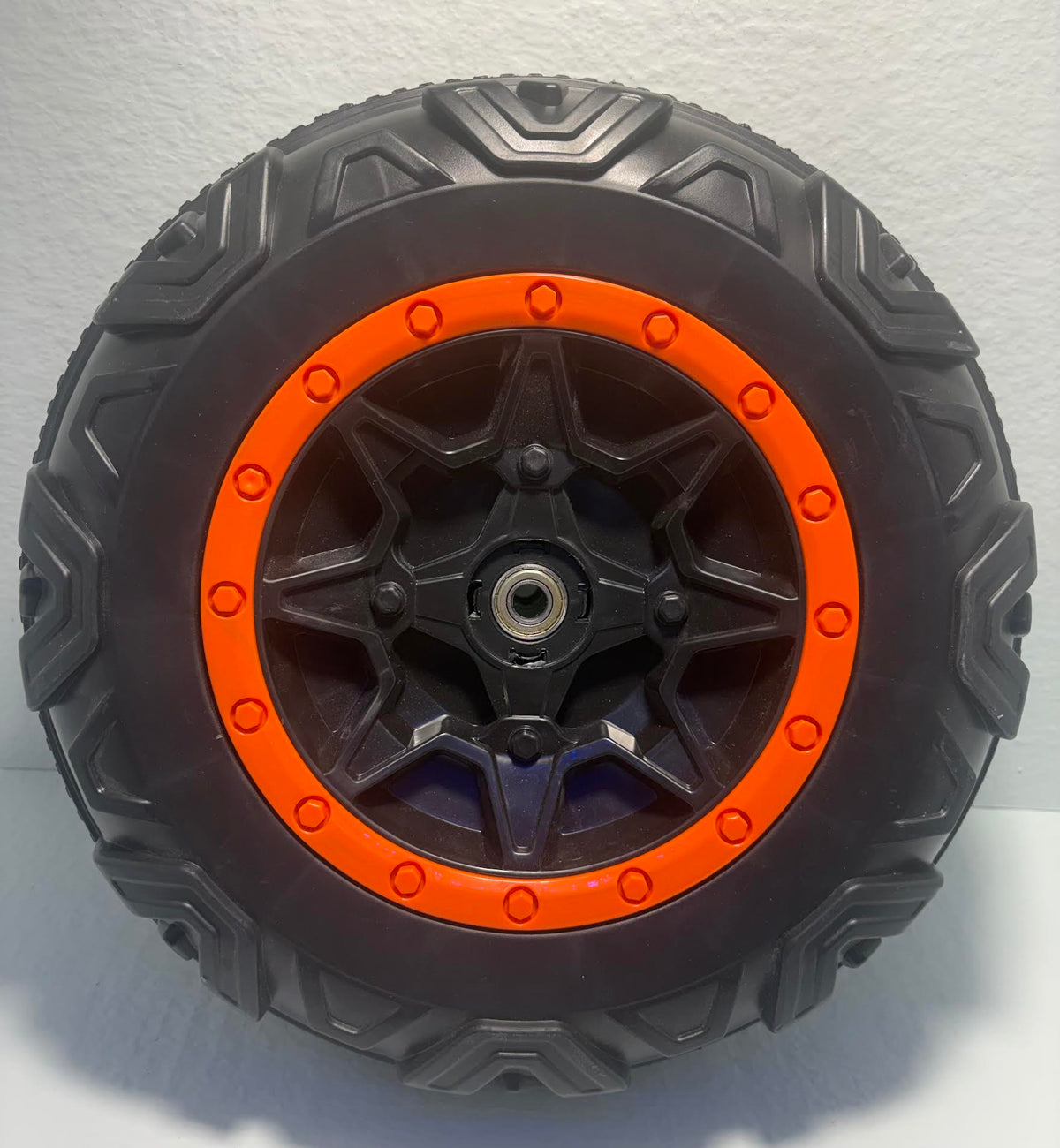 ( shf 33 ) Tires for model wh8802