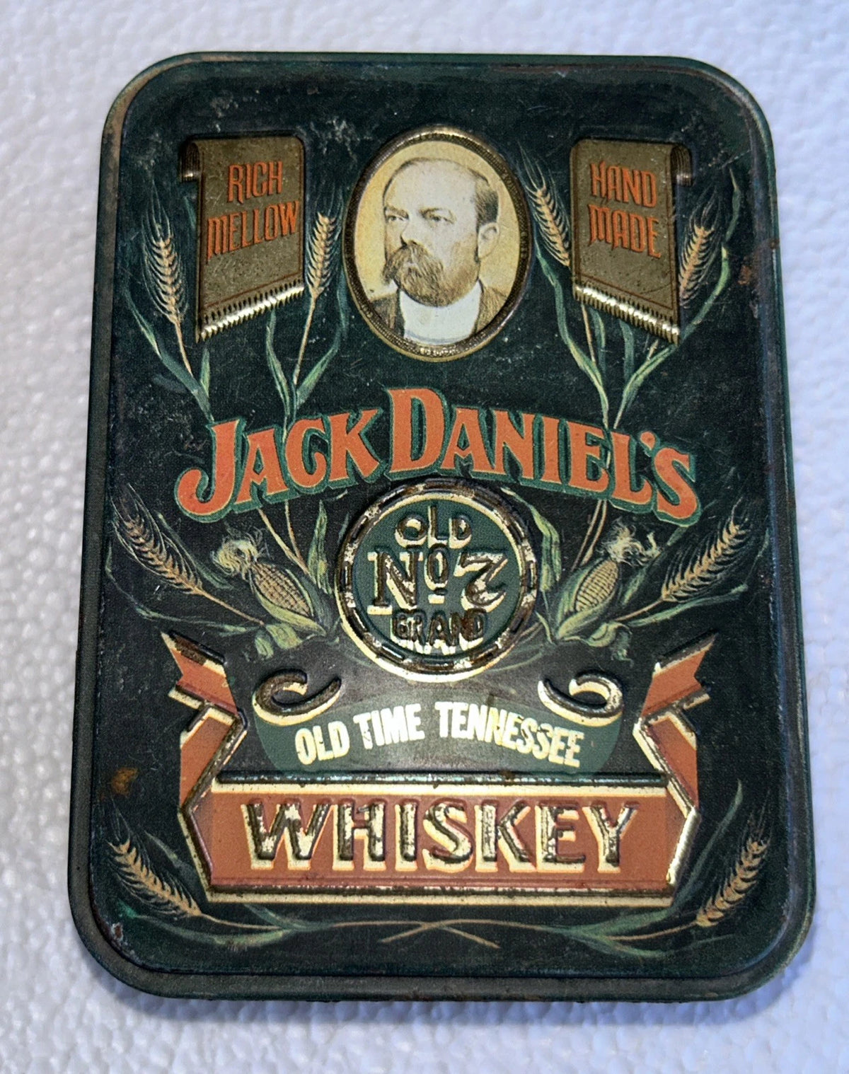 ( shf V ) Tin Box with Vintage / Antique Whiskey Jack Daniel's